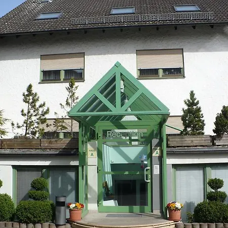 Am Birkenweg 3*